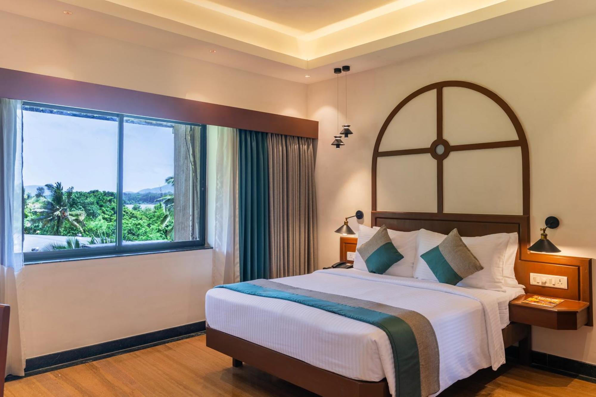 Hotel Sterling Karwar Exteriér fotografie