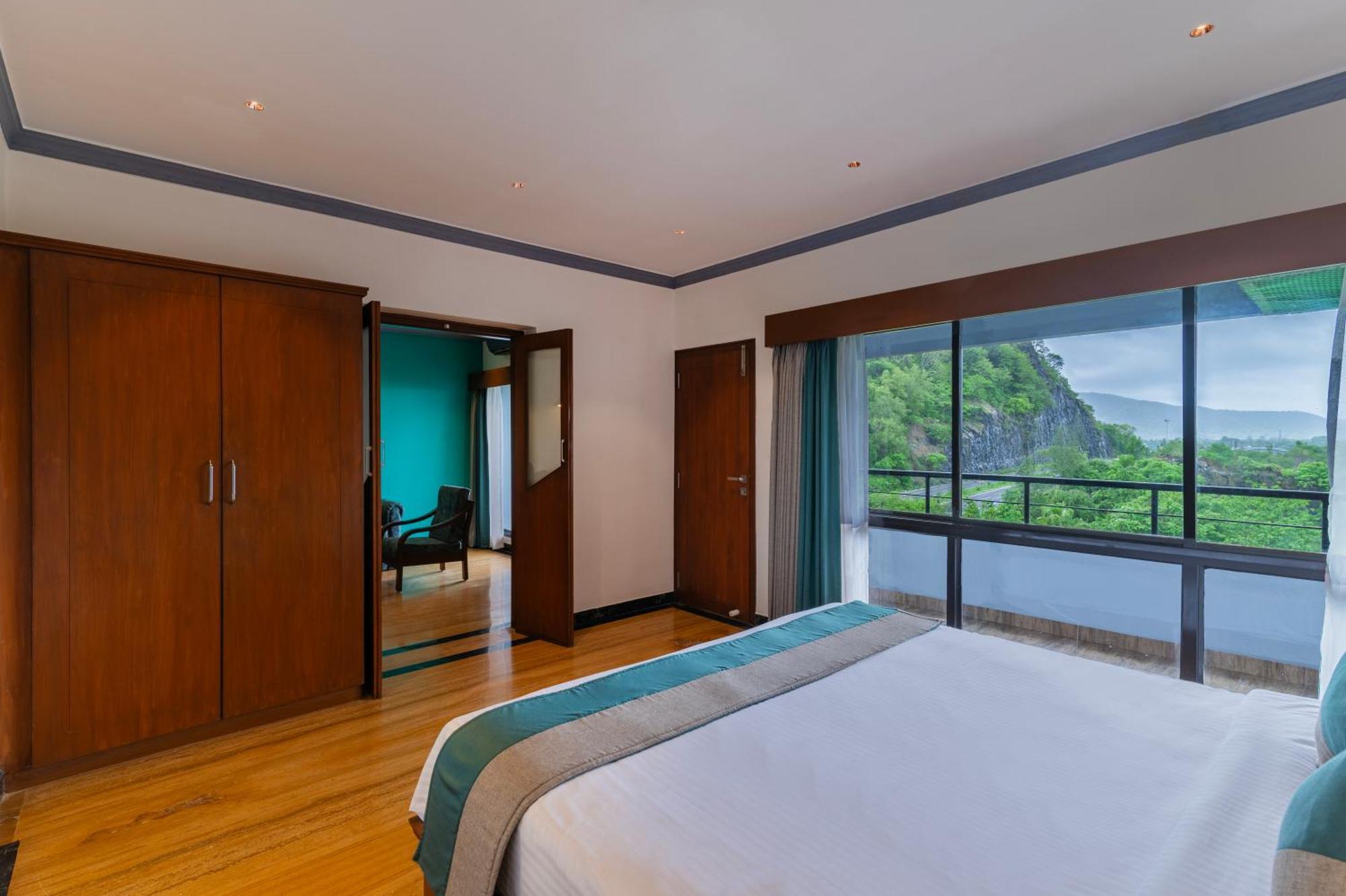 Hotel Sterling Karwar Exteriér fotografie